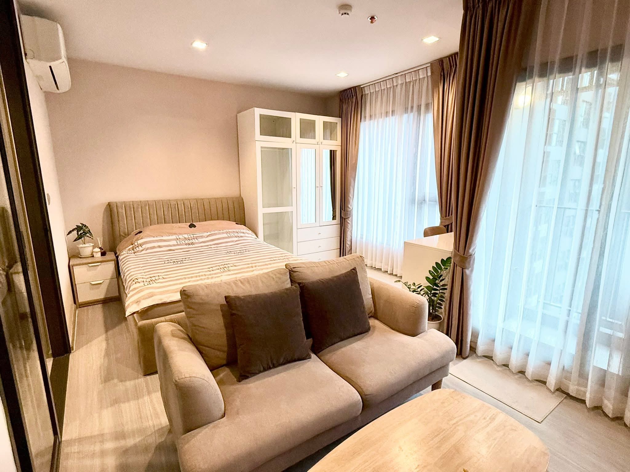 Life Rama 9 Life Asoke Rama 9 - 泰易国际(Thai Easy International)